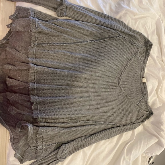 Free People Grey thermal long sleeve - Picture 2 of 3